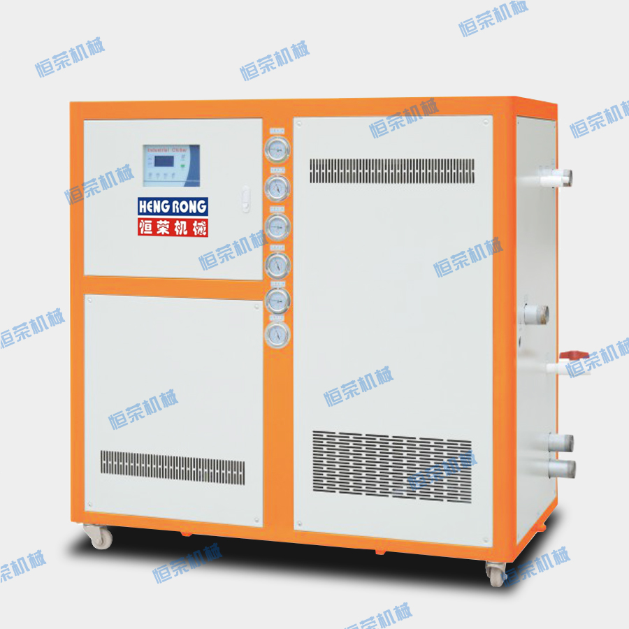 塑料注塑機為什么要配備工業(yè)冷水機？